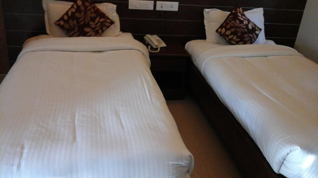 Hotel Pigeon International Bengaluru Zewnętrze zdjęcie