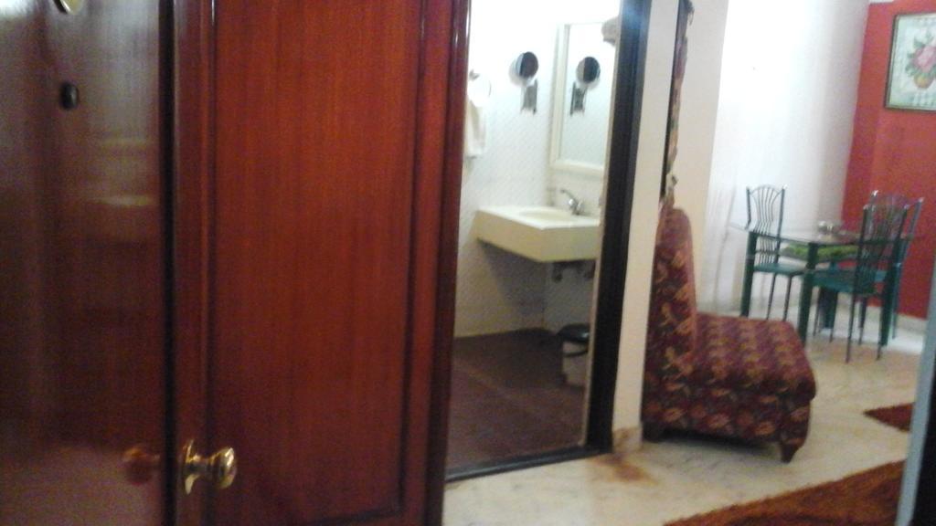 Hotel Pigeon International Bengaluru Zewnętrze zdjęcie