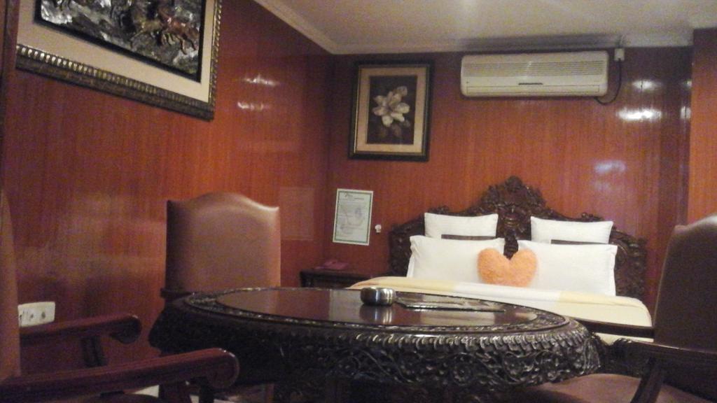 Hotel Pigeon International Bengaluru Zewnętrze zdjęcie